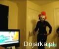 Nie_ma_to_jak_szalony_taniec_w_masce_klauna
